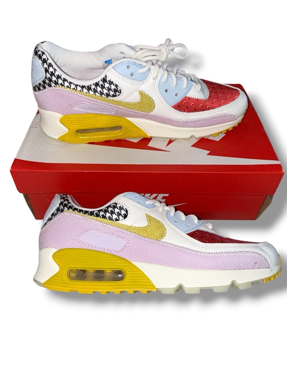 New in Box: NIKE AIR MAX 90 PATCHWORK WOMENS US 10 / EUR 42 - NIKE / DM8075-100 - Picture 15 of 16